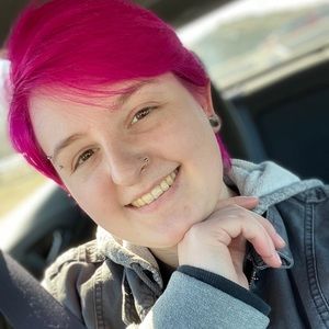 Meet your Posher, Marissa